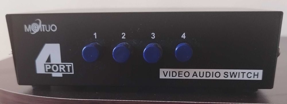 Comutador Audio / Video NOVO