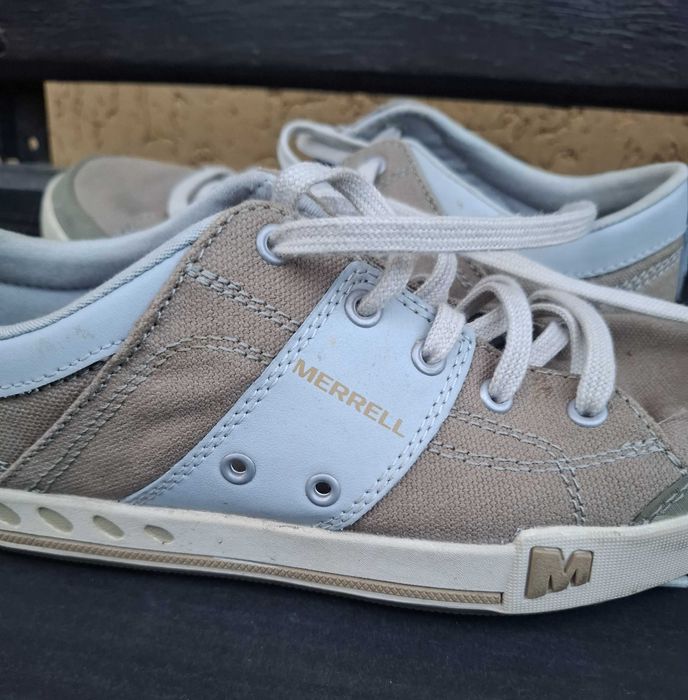 damskie buty merrell