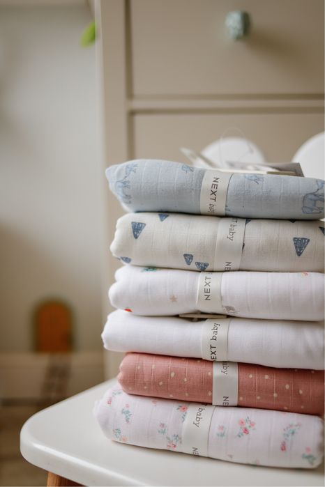 муслінові пелюшки Next