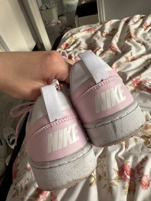 Nike rozowo biale 38 damskie