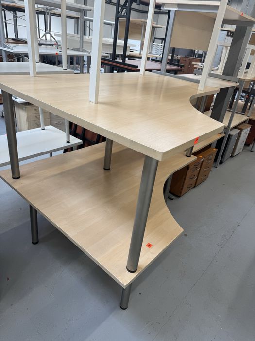 Biurka 180/140/90 duże funkcjonalne używane, poleasingowe