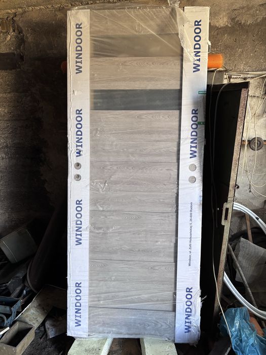 Drzwi wewnetrzne 80 prawe