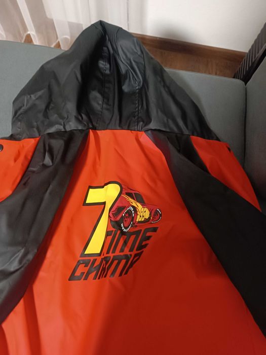 Płaszczyk przeciwdeszczowy