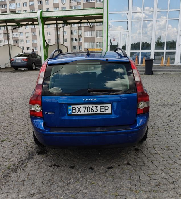Volvo V50 продам