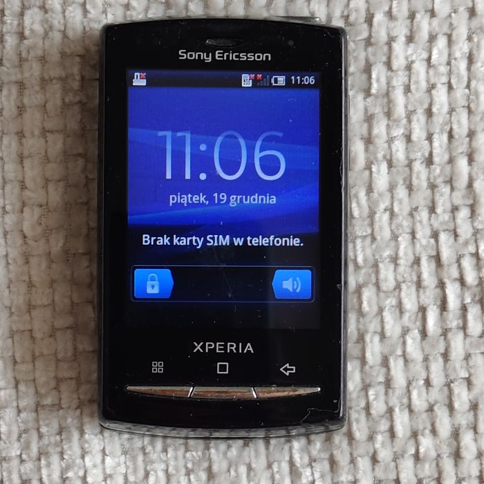 Telefon Sony Ericsson U20i