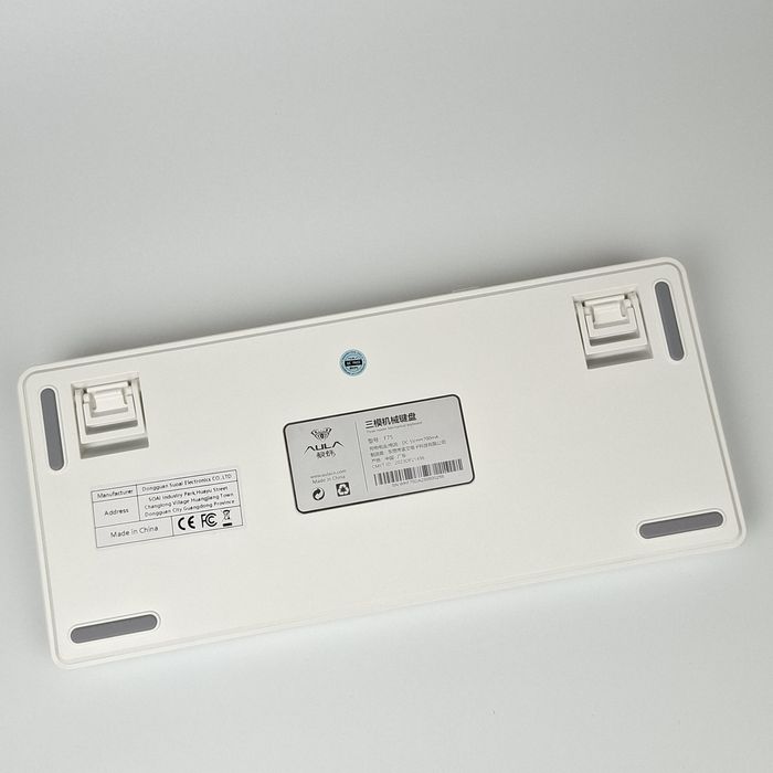 Беспроводная механическая клавиатура Aula F75
Характеристики:
• Подклю