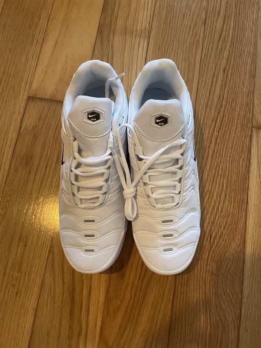 Nike Tn Brancos Falsos