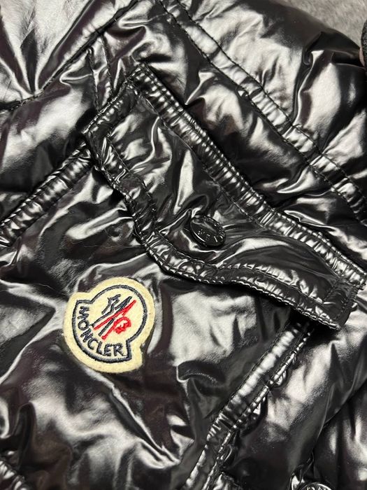 Оригінальна  пухова куртка Moncler