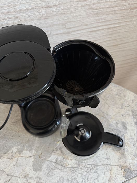 Капельная кофеварка TEFAL CM340811