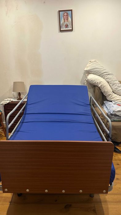 Cama Articulada + Colchão Sanitário Viscoelástico Impermeável
