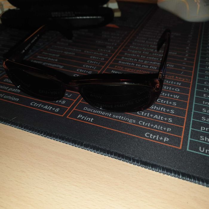 Óculos Escuros usados Gucci ORIGINAIS - 350€