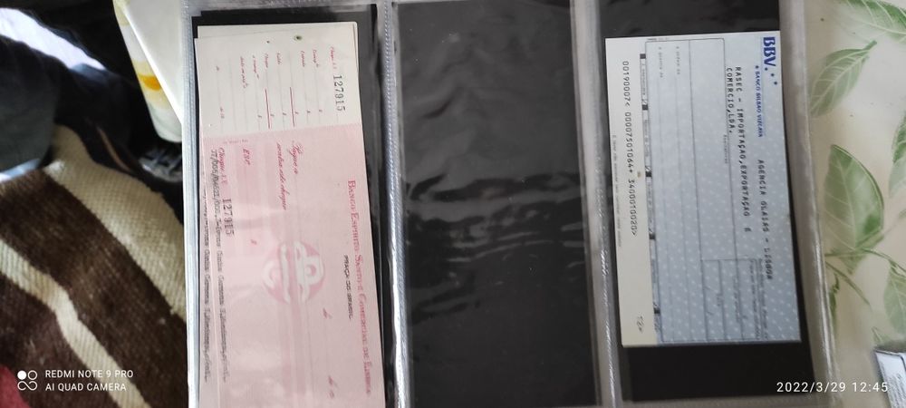 Cheques antigos .
