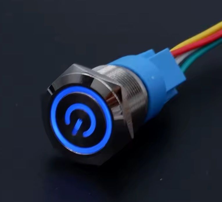 Кнопка влагозахищена з синьою підсвіткою.