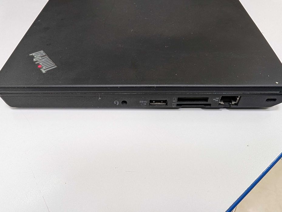 Lenovo ThinkPad X250 12.5" I7-5600U + подарки. Без торга