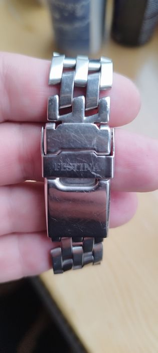 Часы хронограф Festina 9498