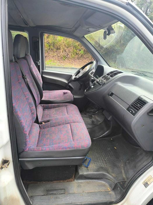 Mercedes -Benz
Vito 110 2.3 TD
