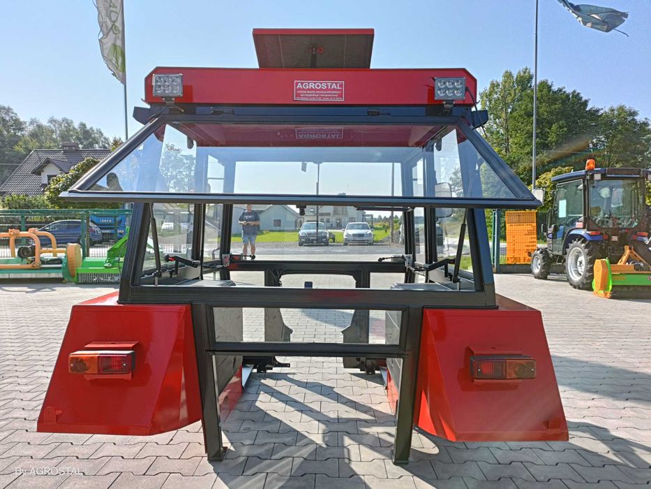 Kabina ciągnikowa ursus c330 c360 Szyszka D-LUX standard LED AGROSTAL
