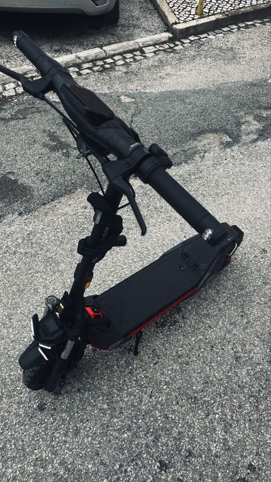 Trotinete Segway ZT3 pro