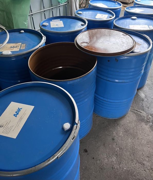 Бочки  з харчовим покриттям  на 200 л.