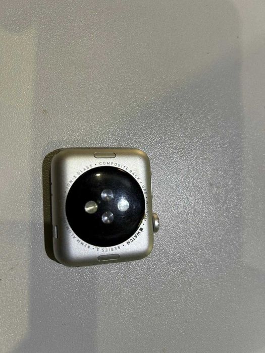 Apple Watch - Series 3 -> Para peças