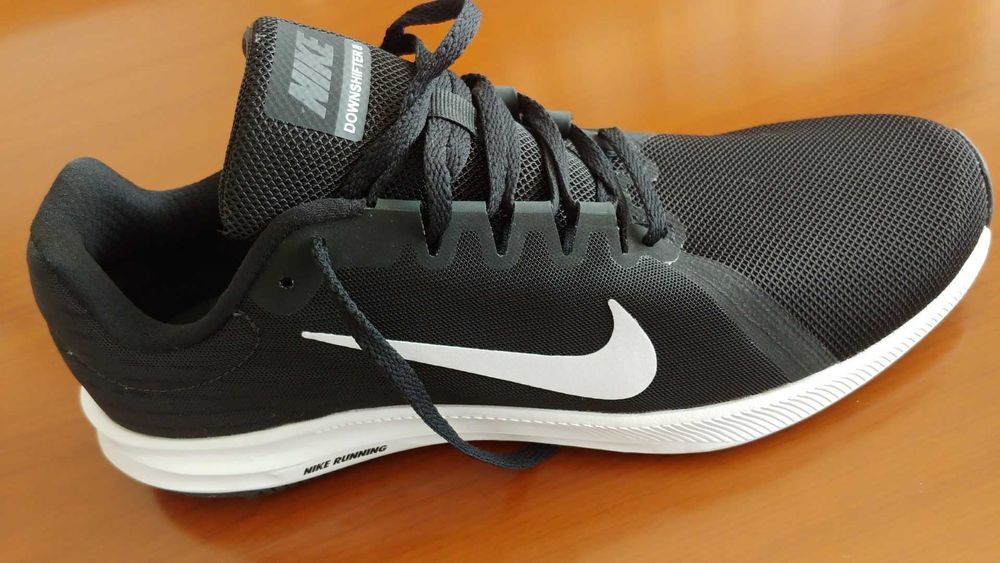 Novas Sapatilhas Nike Running Downshifter 8 Tam 45 com etiqueta