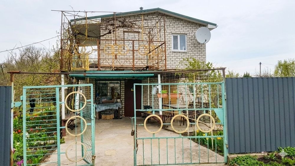 Продається доглянута дача

Чудовий варіант як для відпочинку, так і д