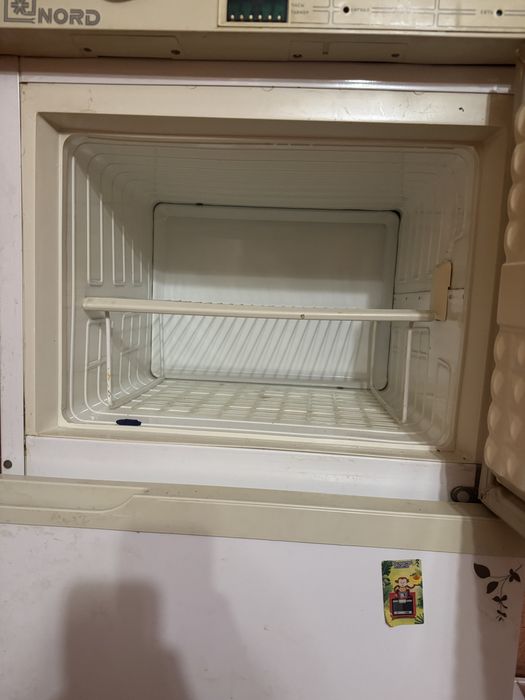 холодильник, ремонт або запчастини