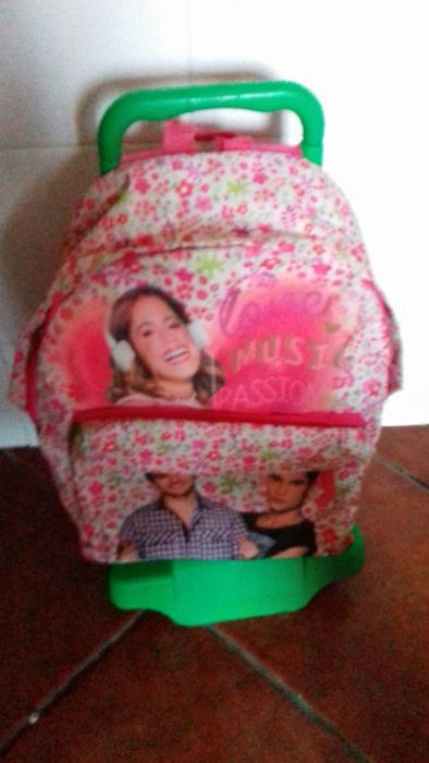 Mochila com trolei