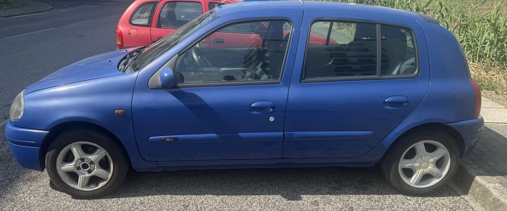 Renault Clio 2003