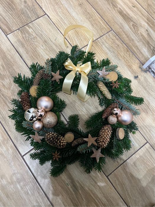 Stroik świąteczny wieniec