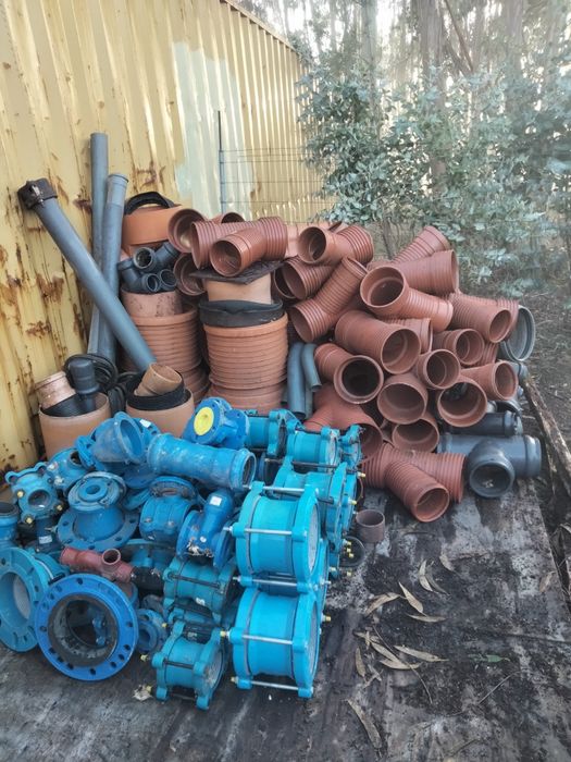 Acessórios para condutas de água