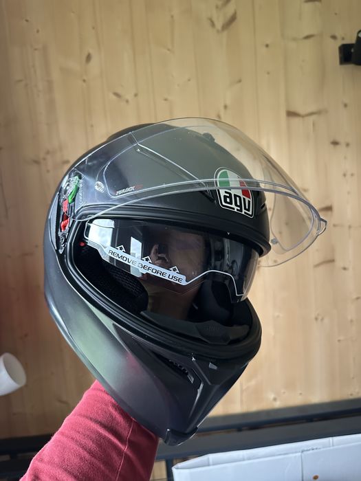 S-ка AGV k5s шолом