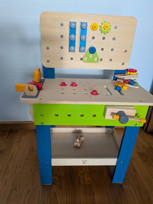 Warsztat dziecięcy, Hape