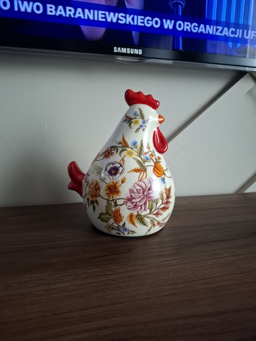 Ceramiczna kurka wielkanocna