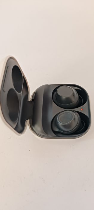 Продам беспроводные наушники Самсунг!!!