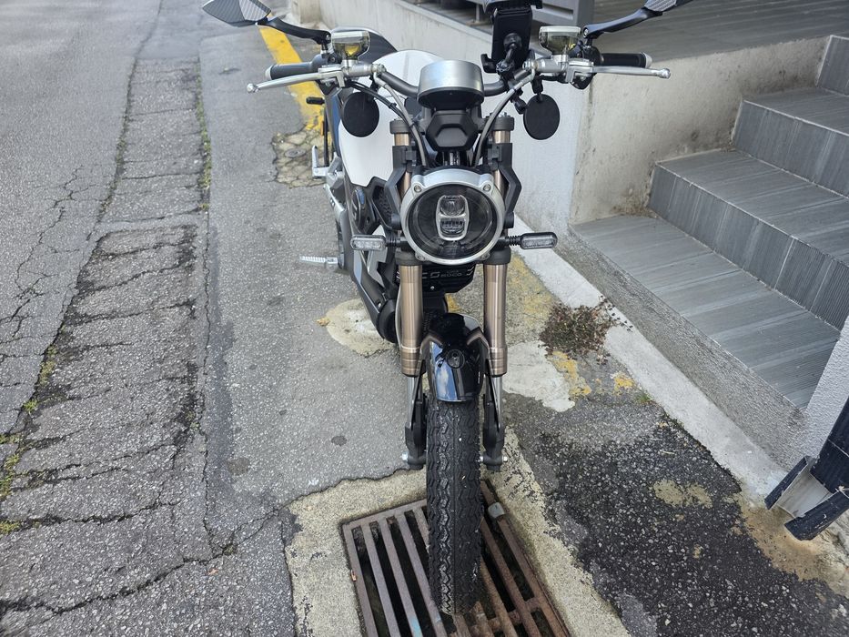 Super Soco TC Max