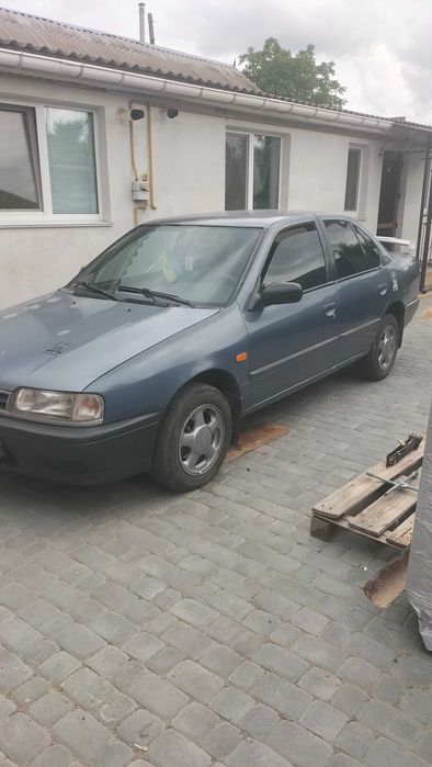 Ніссан примера п10
