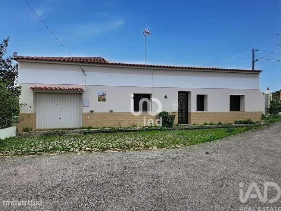 Moradia térrea T3 em Algoz e Tunes de 164,9 m2