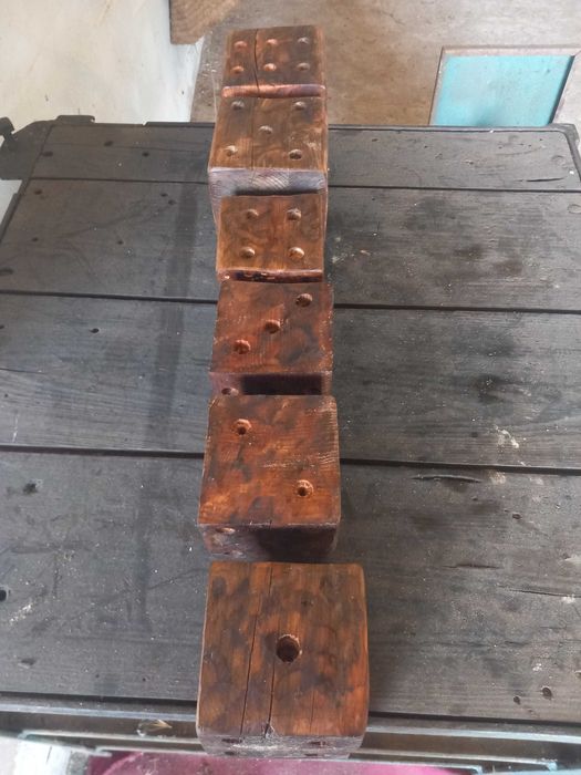 Conjunto de Dados Gigantes em Madeira maciça Rústica (12x12 cm)
