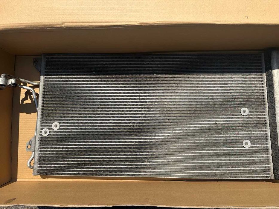 Конденсатор, кондиционер (Радиатор кондиционера)