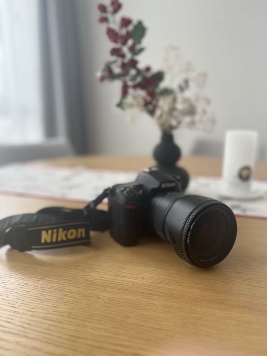 Nikon D7000 + Sigma 17-50