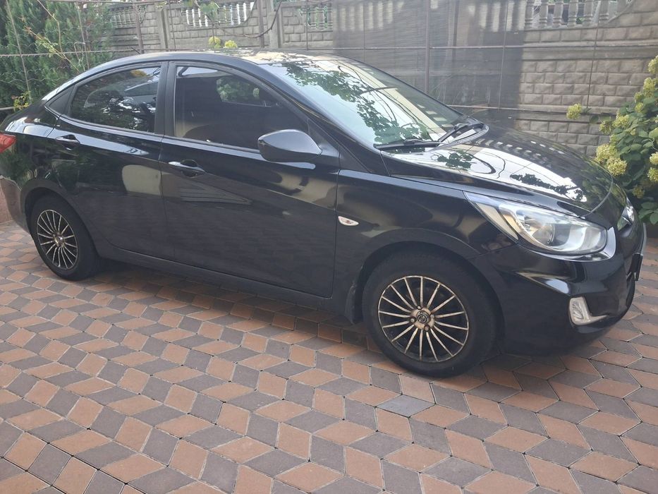 Hyundai Accent