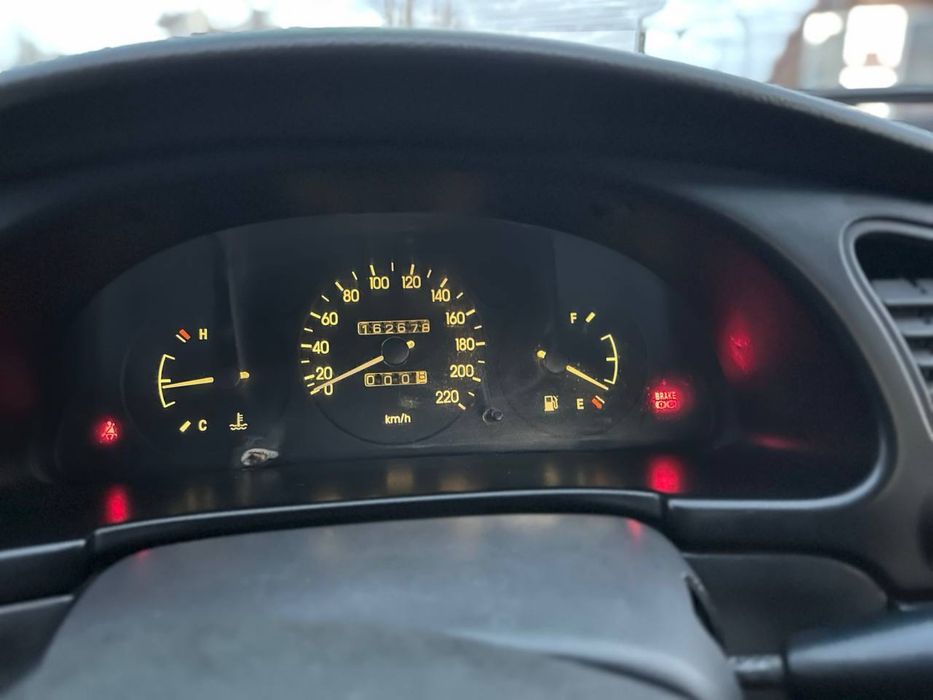 Daewoo Lanos 2012р з гідропідсилювачем!
