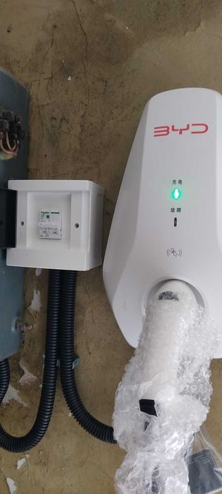 Автономне живлення Інвертор, Акумулятори, Генератор, Сонячні панелі