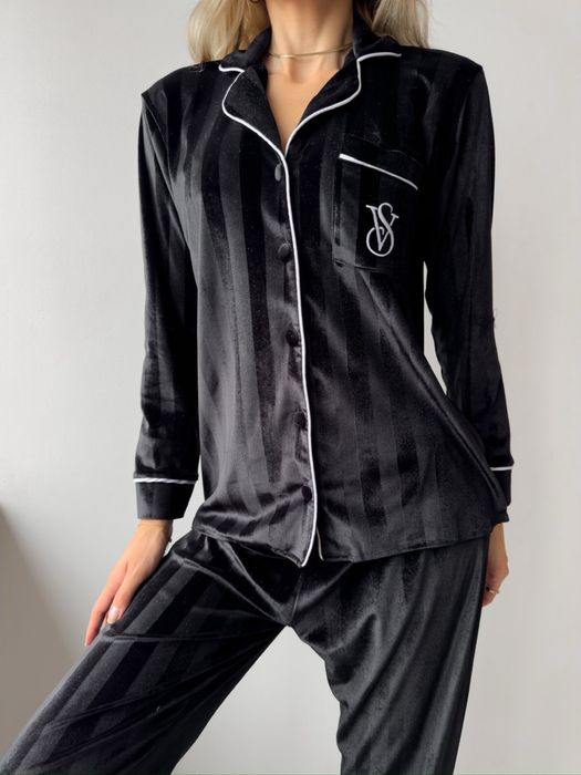 Продам пижаму VS