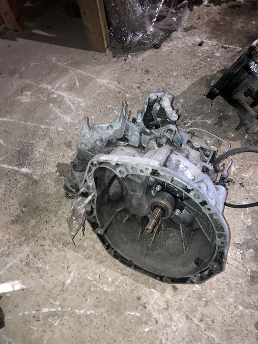 МКПП Механическая коробка передач 6-ст Renault Megane (03-08) 1,9DCI