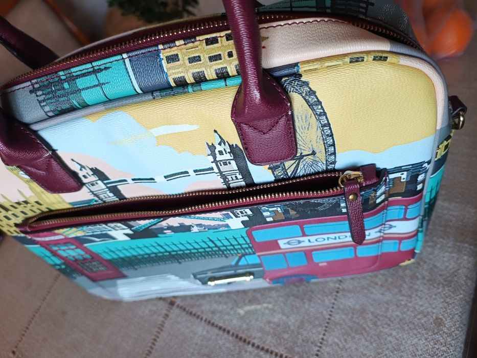 Жіноча сумка- портфель Parfois