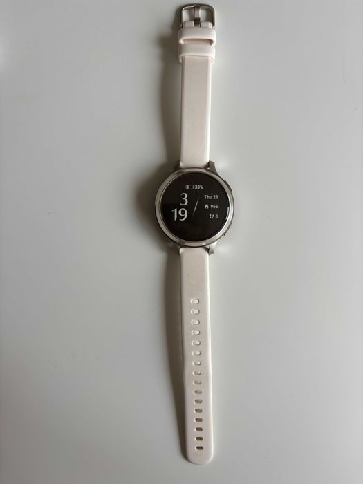 Garmin Lily 2 Active Lunar Gold – stan idealny, pełen komplet, gwarancja do 07.2027