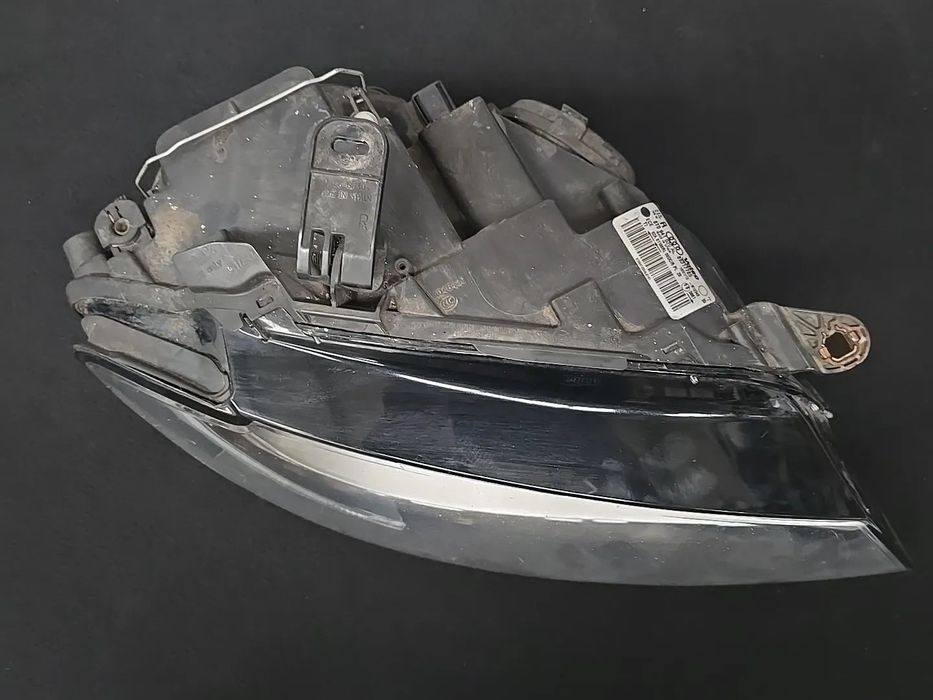 (OEM) Farol Ótica Frente Direita LED Xenon Originais Audi A5 B8 8T 2008- EPC  8T0941030AL