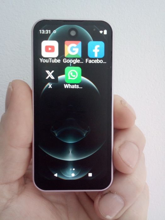 XS 19 mini Android 10